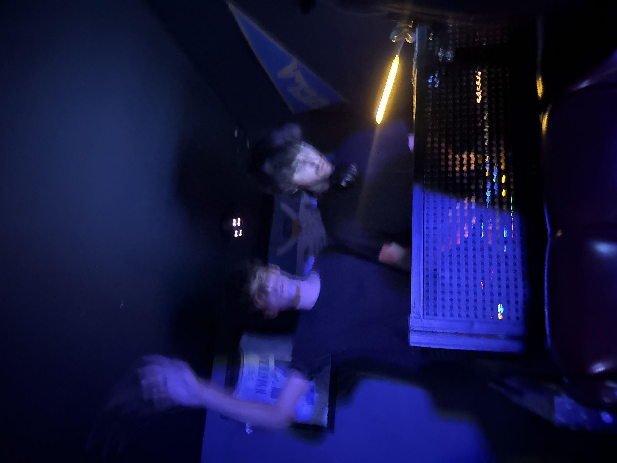 DJ